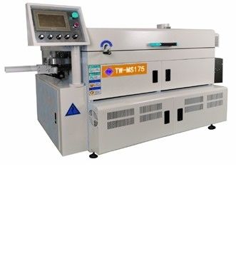 산업용 PCB 붓기 기계 내구성 착용 저항 1800mm/min